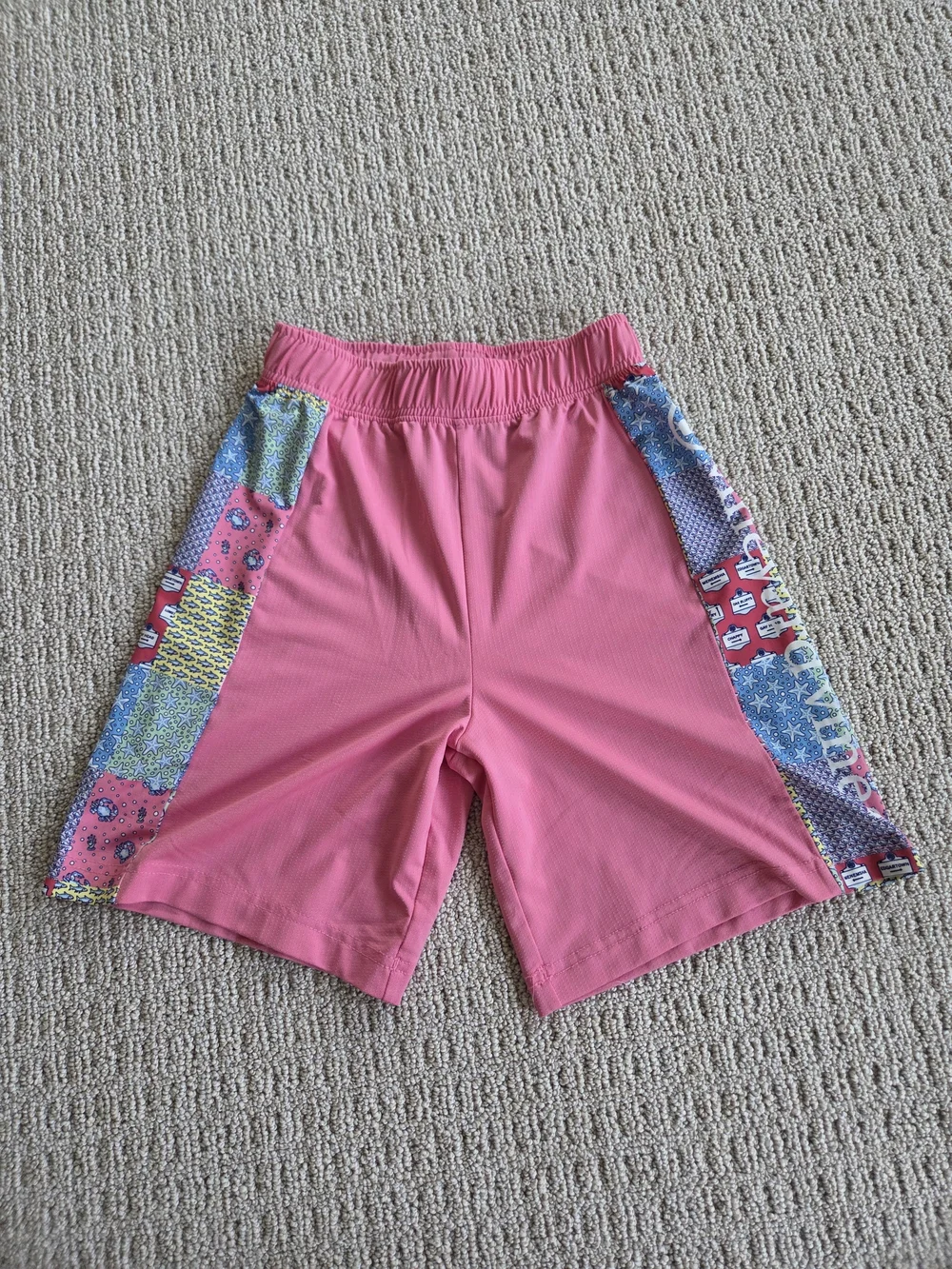 Vineyard Vines Performance Shorts Size Small (8-10)